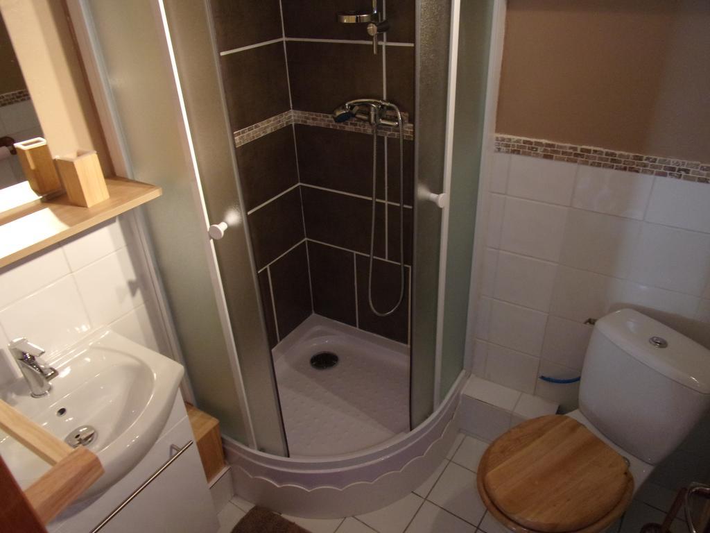 Les Granges Bed and Breakfast Villars  Δωμάτιο φωτογραφία